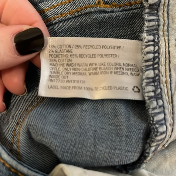 High-Rise Skinny Jeans - Picture 5 of 5